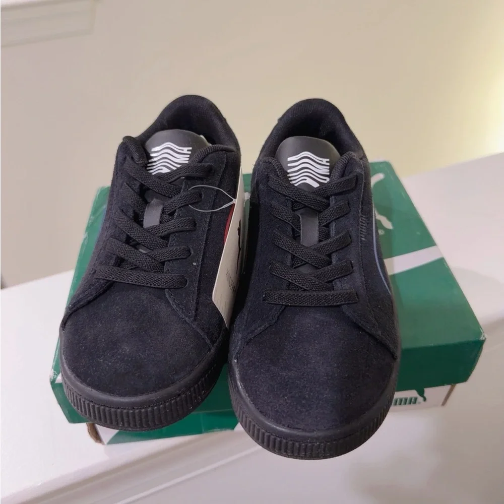 NEW IN BOX Puma Suede Hypnotic INF Kids Shoes - Size 10C (Black/Blue/Red)